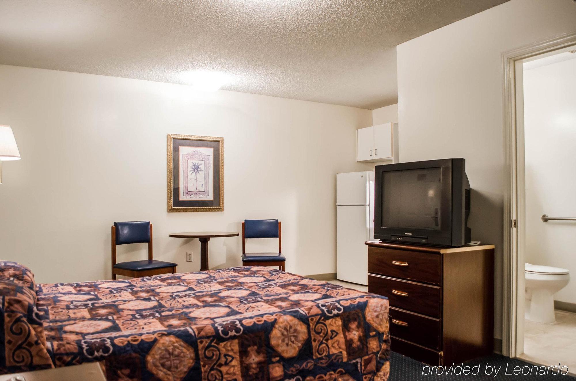 Tampa Bay Extended Stay Hotel Largo Esterno foto