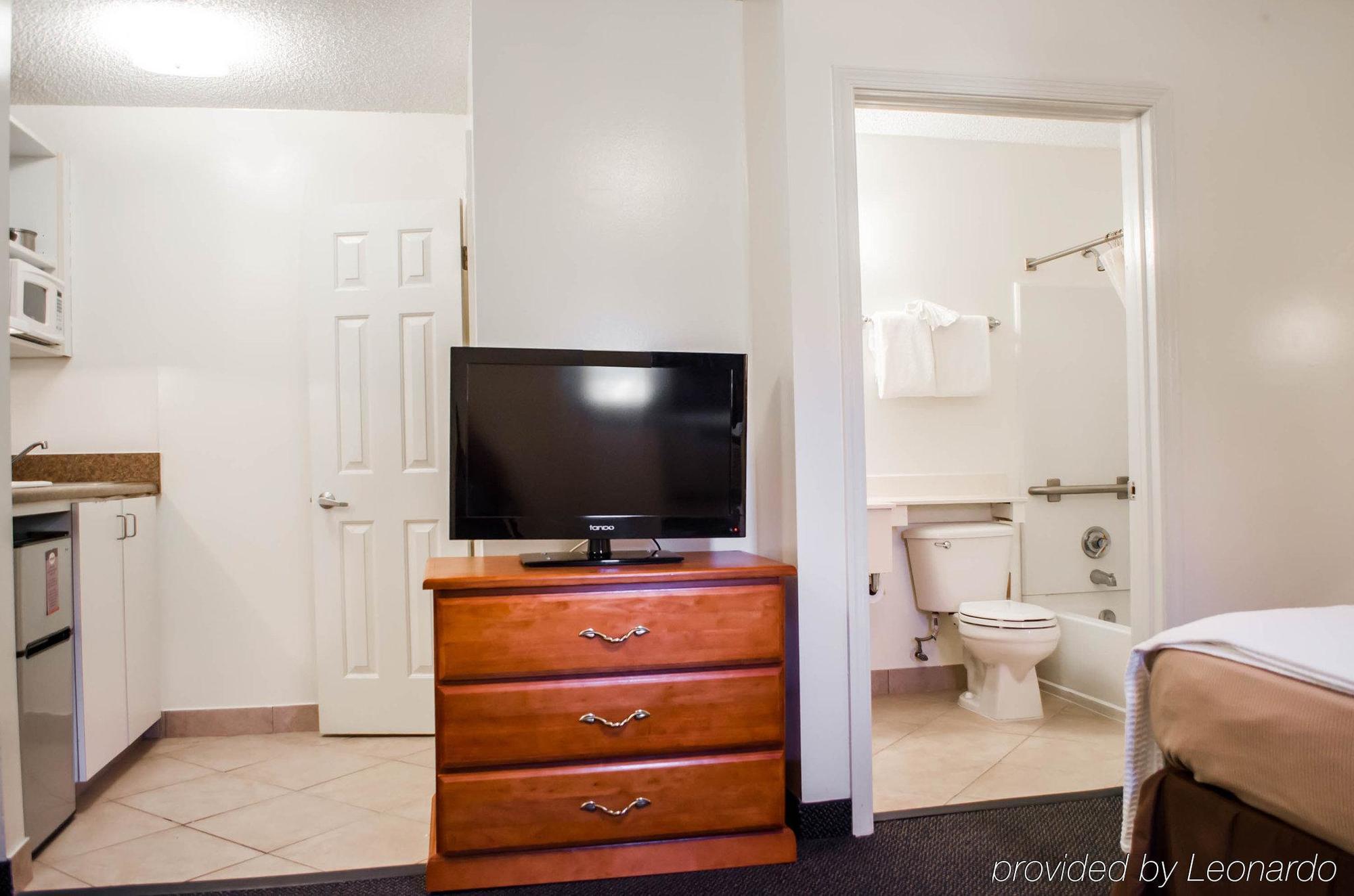 Tampa Bay Extended Stay Hotel Largo Esterno foto